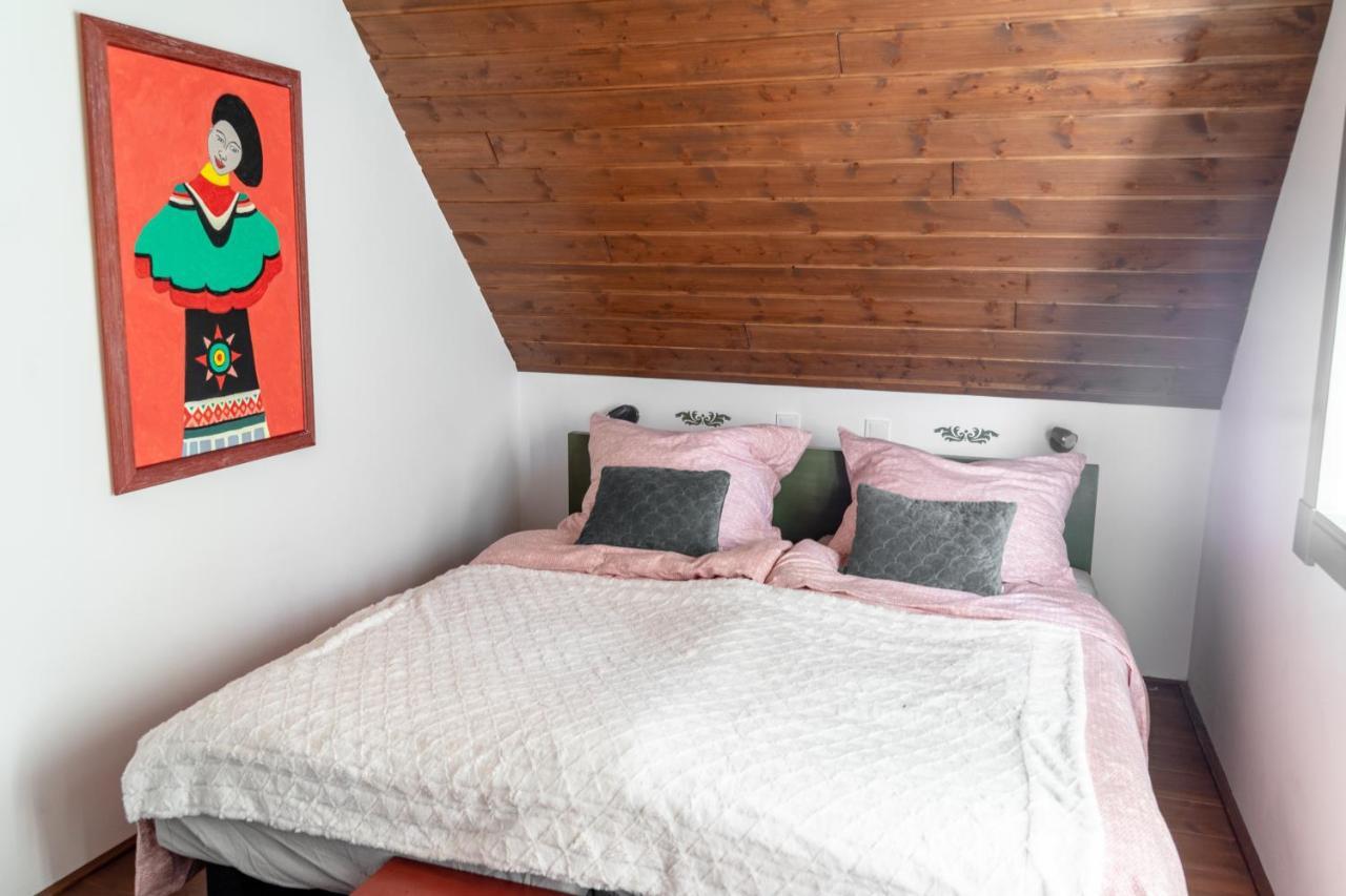 Ferienwohnung Negy Evszak Vendeghaz Noszvaj Exterior foto
